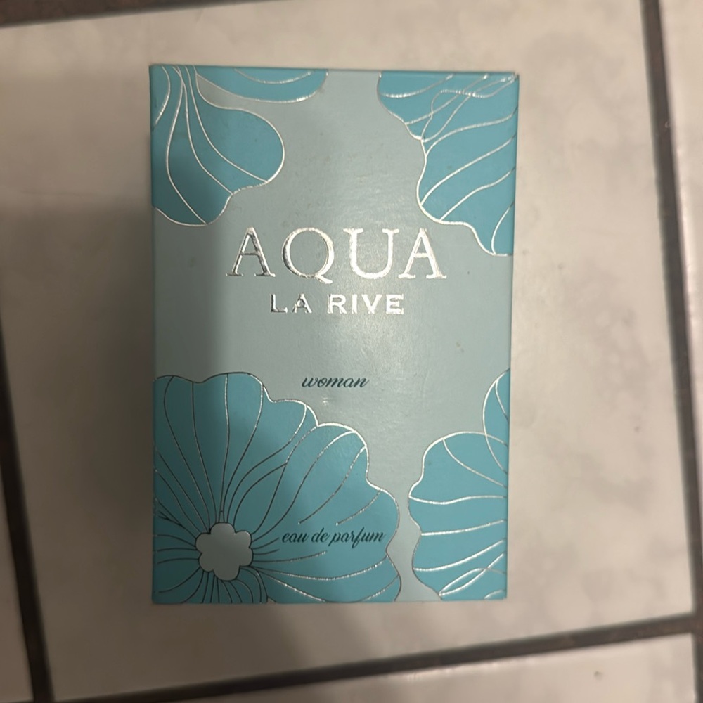 Aqua La Rive perfume 3.3 fl. Oz.